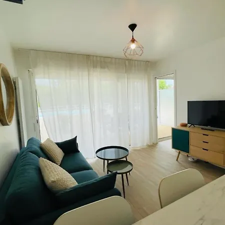 Apartman T2 Terrace On The Ground Floor-pool-golf-park *