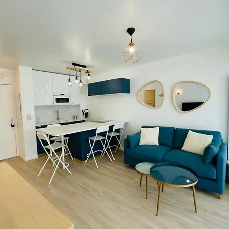 T2 Terrace On The Ground Floor-pool-golf-park Apartman *